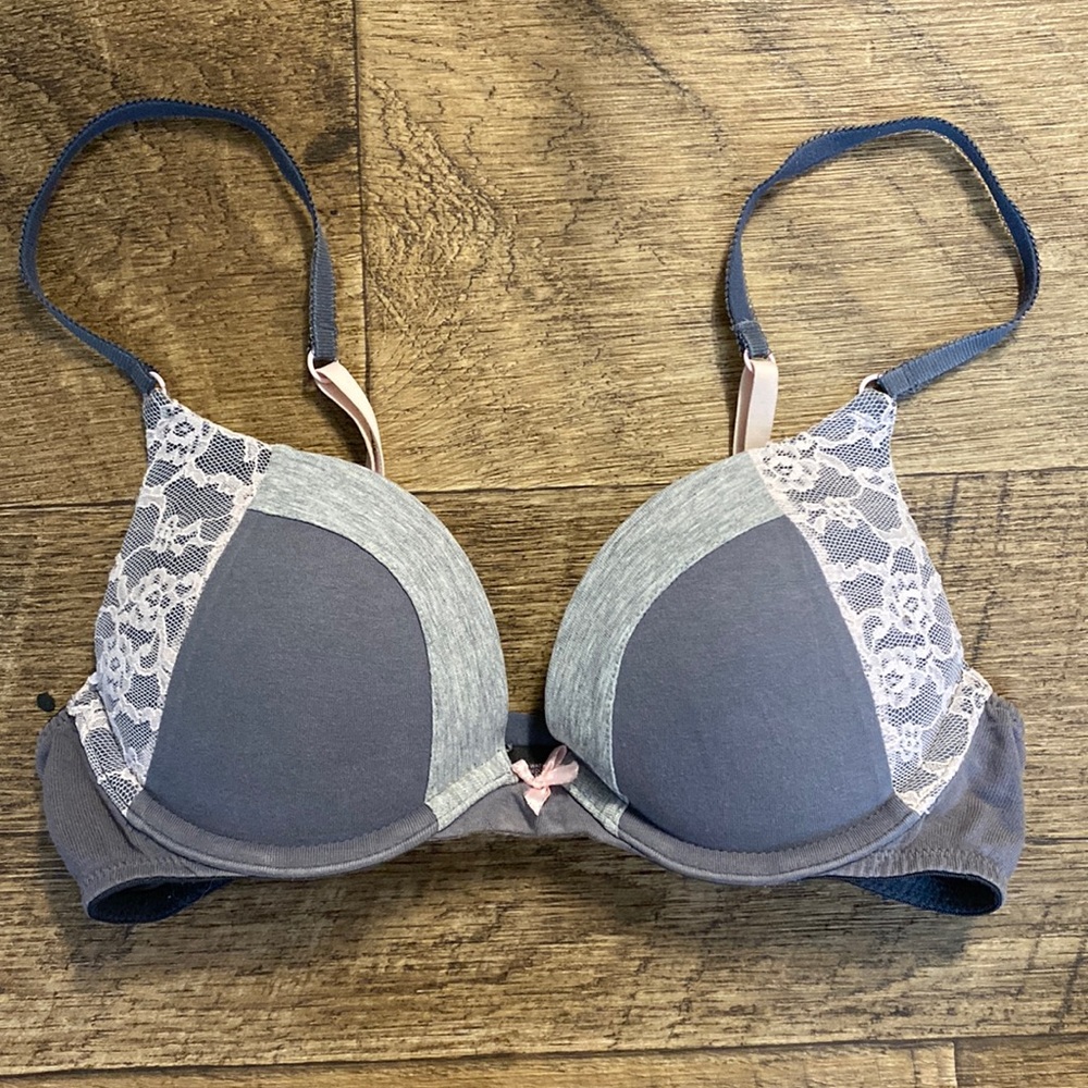 Victoria’s Secret Bra